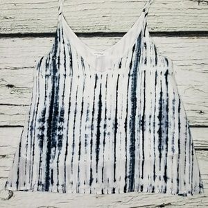 Olivaceous Navy/White Acid Washed Sleeveles Top